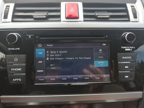 Used 2019 Subaru Outback 2.5i AWD/4WD image 14