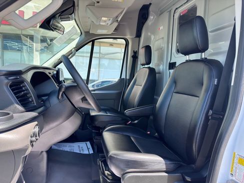Used 2024 Ford Transit 250 148 Medium Roof w/ Load Area Protection Package RWD image 15
