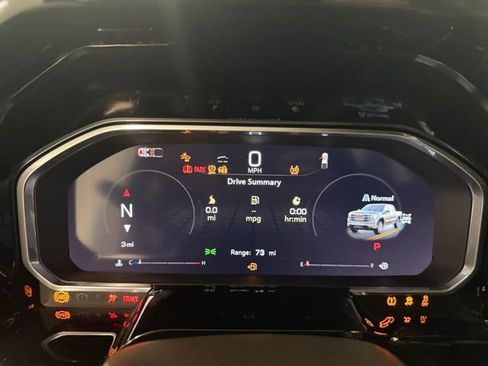 New 2026 GMC Sierra 1500 SLT image 18