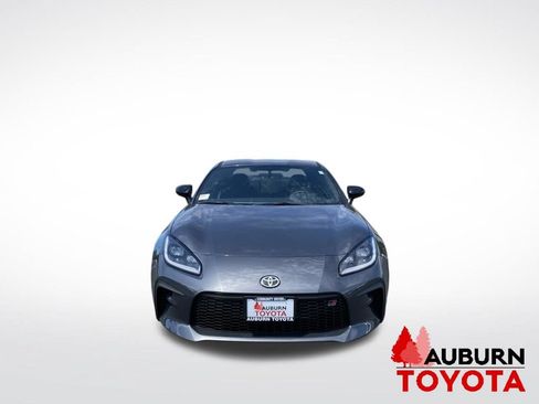 New 2026 Toyota GR86 RWD image 2