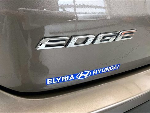 Used 2019 Ford Edge SEL w/ Equipment Group 201A AWD/4WD image 31