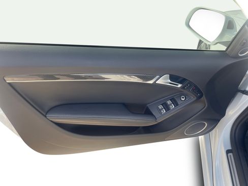 Used 2014 Audi RS 5 Cabriolet image 19