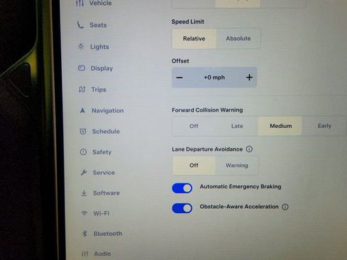 Used 2016 Tesla Model X 90D image 22