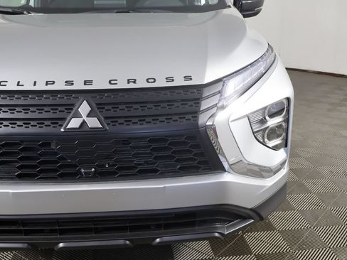New 2026 Mitsubishi Eclipse Cross LE AWD/4WD image 11