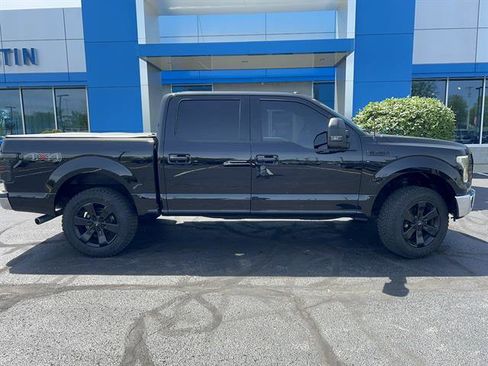 Used 2016 Ford F150 XLT w/ Equipment Group 302A Luxury AWD/4WD image 8