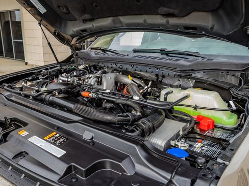 Used 2026 Ford F450 Platinum w/ Platinum Plus Package image 41