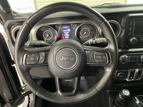 Used 2019 Jeep Wrangler Sport AWD/4WD image 15