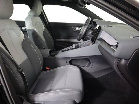 Used 2022 Polestar Polestar 2 image 10