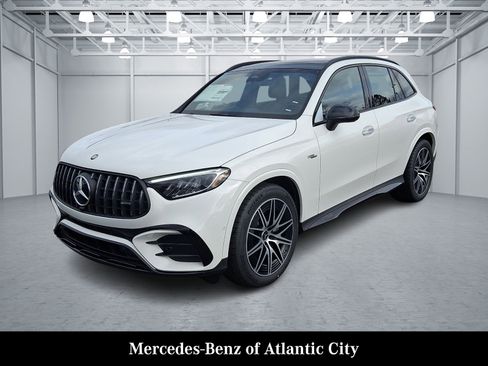 New 2026 Mercedes-Benz GLC 43 AMG 4MATIC image 2