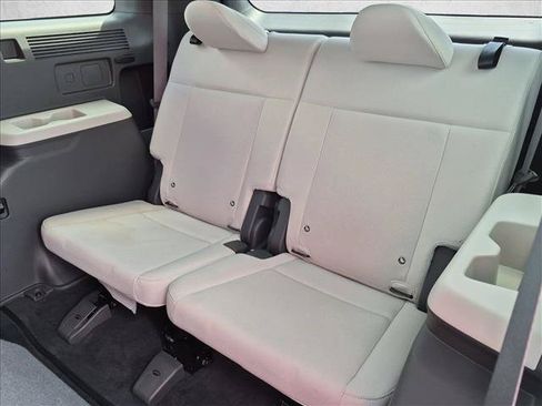 Used 2025 Hyundai Santa Fe SE FWD image 18