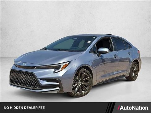 Certified 2024 Toyota Corolla SE FWD image 1