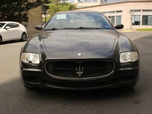Used 2008 Maserati Quattroporte Executive GT RWD image 3