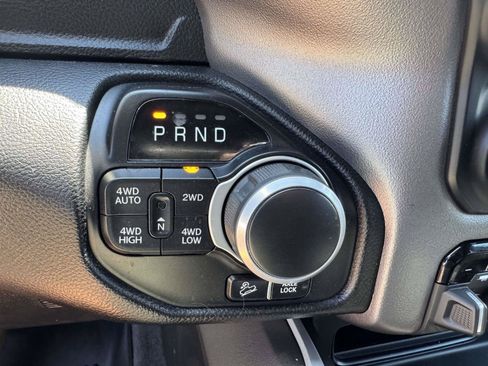 Used 2022 RAM 1500 Big Horn AWD/4WD image 37