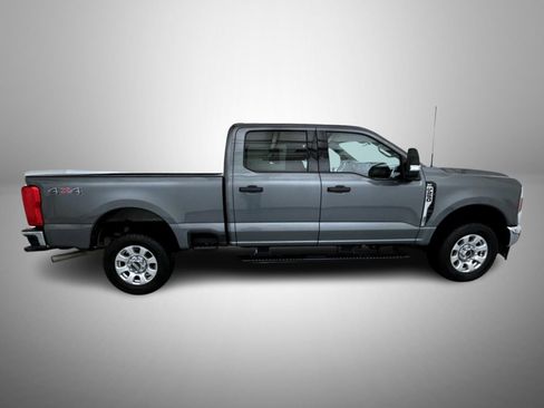 Used 2024 Ford F250 XLT AWD/4WD image 4