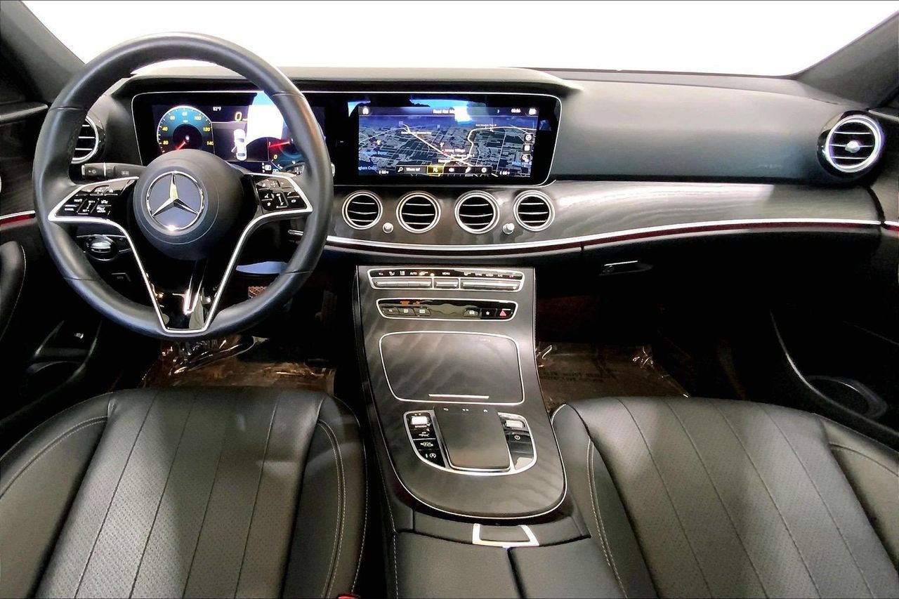 Used 2023 Mercedes-Benz E 350 4MATIC Sedan image 13