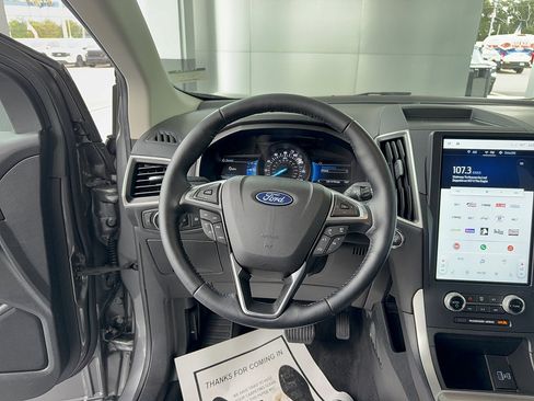 Certified 2023 Ford Edge SEL AWD/4WD image 29