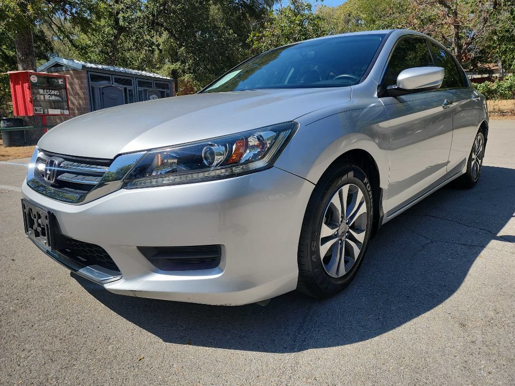 Used 2015 Honda Accord LX image 3