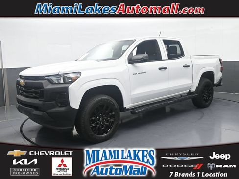 Used 2025 Chevrolet Colorado W/T w/ WT Custom Package RWD image 1