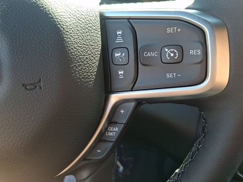 New 2026 RAM 1500 Big Horn AWD/4WD image 17