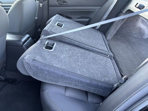 Used 2023 Nissan Altima 2.5 SV image 29