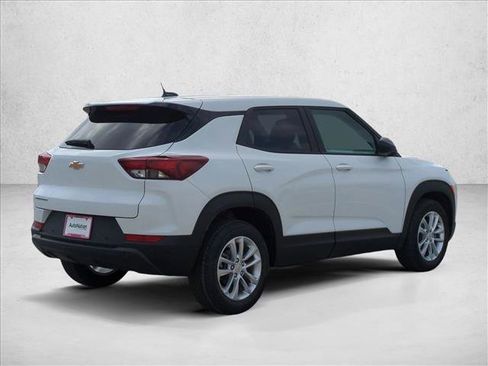 New 2026 Chevrolet TrailBlazer LS w/ LS Convenience Package FWD image 2