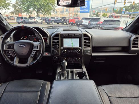 Used 2018 Ford F150 Raptor w/ Equipment Group 802A Luxury AWD/4WD image 28