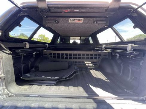 Used 2019 RAM 1500 Laramie AWD/4WD image 35