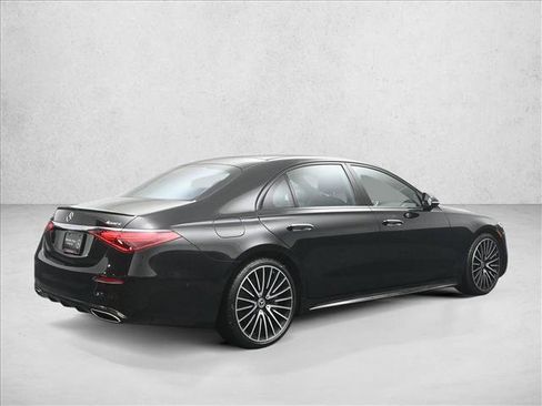 Certified 2024 Mercedes-Benz S 580 4MATIC Sedan image 2