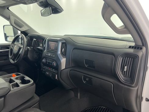 Used 2025 Chevrolet Silverado 2500 Custom w/ Custom Value Package AWD/4WD image 26