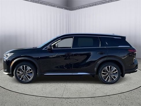 New 2026 INFINITI QX60 Luxe image 3