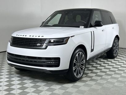 New 2025 Land Rover Range Rover SE