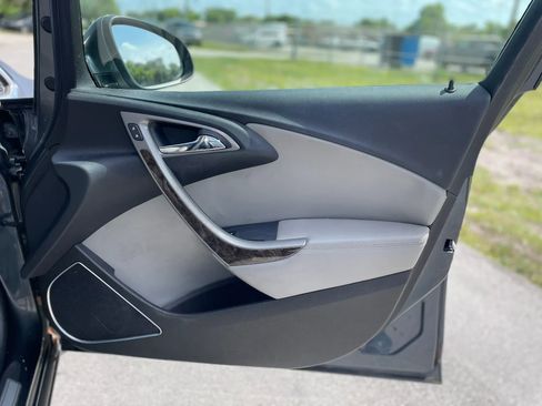 Used 2012 Buick Verano Convenience FWD image 31
