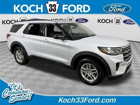 New 2026 Ford Explorer Active AWD/4WD image 1