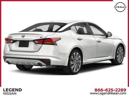 New 2025 Nissan Altima 2.5 SL image 3