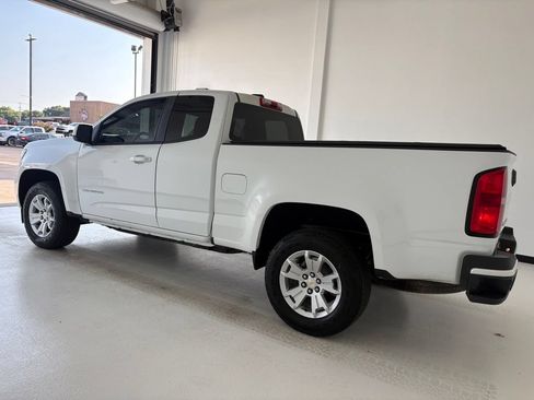 Used 2022 Chevrolet Colorado LT w/ Fleet Safety Package RWD image 15