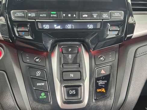 Used 2023 Honda Odyssey Sport image 32