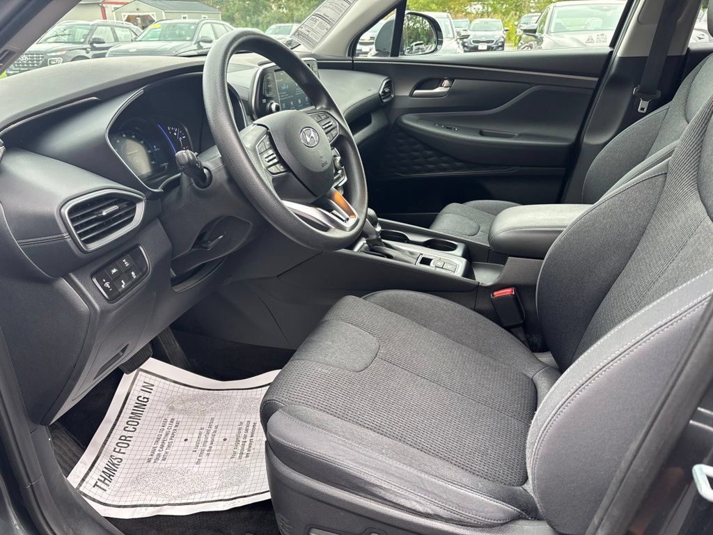 Used 2019 Hyundai Santa Fe SEL AWD/4WD image 9
