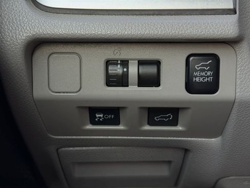 Used 2014 Subaru Forester 2.5i Limited image 20