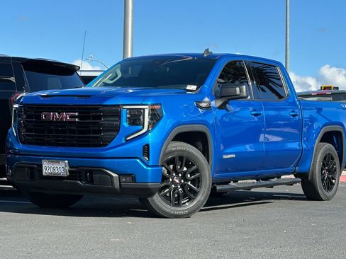 Used 2022 GMC Sierra 1500 Elevation image 9