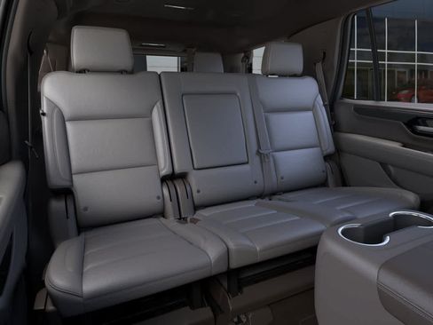 New 2026 GMC Yukon Elevation RWD image 17