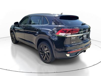 Used 2023 Volkswagen Atlas Cross Sport SE w/ Black Wheel Package