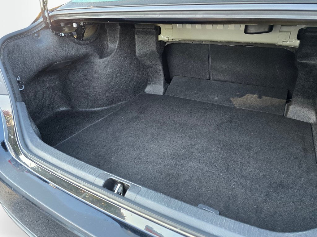 Used 2025 Toyota Camry LE FWD image 24