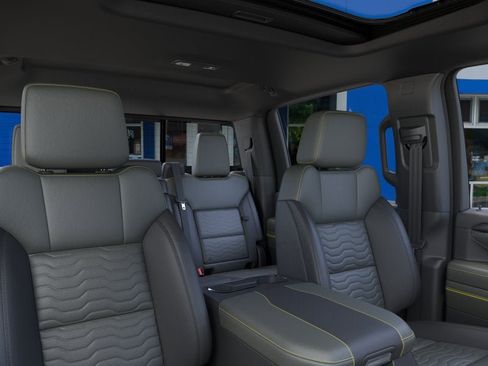 New 2026 Chevrolet Silverado 2500 ZR2 AWD/4WD image 48