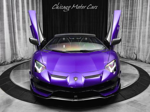 Used 2021 Lamborghini Aventador SVJ image 28