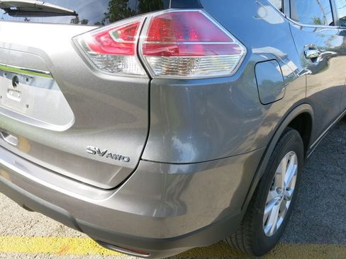 Used 2015 Nissan Rogue SV AWD/4WD image 39