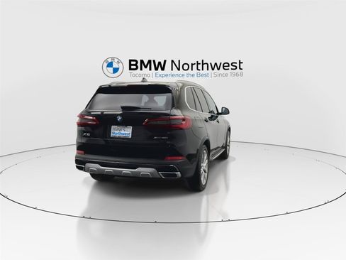 Used 2019 BMW X5 xDrive40i w/ Convenience Package image 2