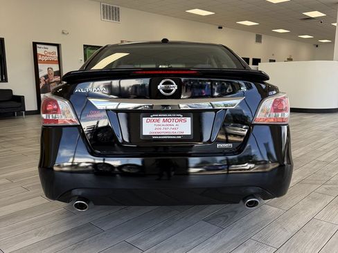 Used 2015 Nissan Altima 2.5 S w/ Special Edition Package FWD image 8