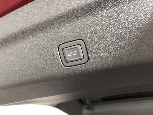 New 2026 Chevrolet Tahoe High Country image 16