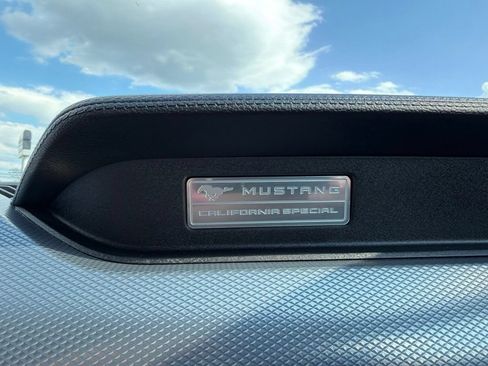 Used 2016 Ford Mustang GT Premium w/ Equipment Group 401A RWD image 36