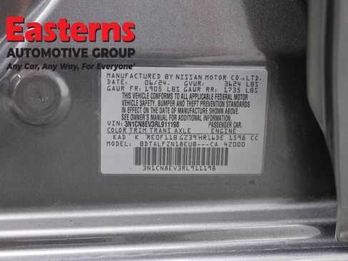 Used 2024 Nissan Versa SV FWD image 35